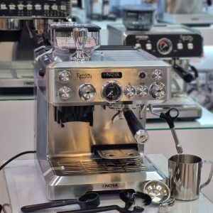 اسپرسو ساز نوا مدل NCM-165EXPGR ظرفیت ۲.۷ لیتر با فیلتر استیل
